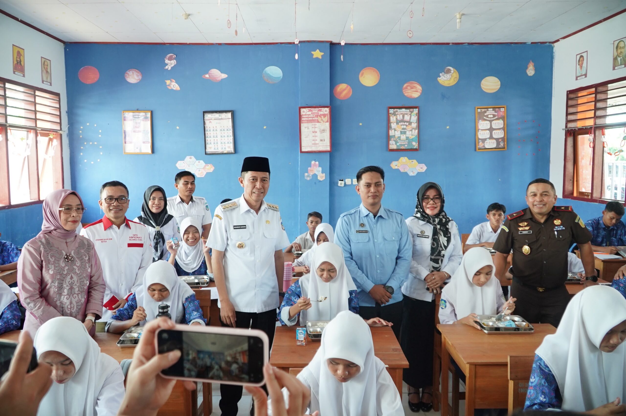 Kejati Sulut Turun ke Bolsel Awasi Makan Bergizi Gratis, Bupati Iskandar Kamaru: Komitmen Penuh untuk Program Nasional