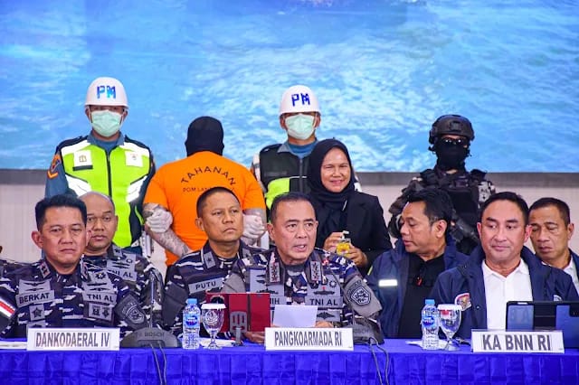 1,3 Ton Ketamine Disita dari Kapal Berbendera Tanzania di Perairan Batam, 8 Awak Kapal Diamankan