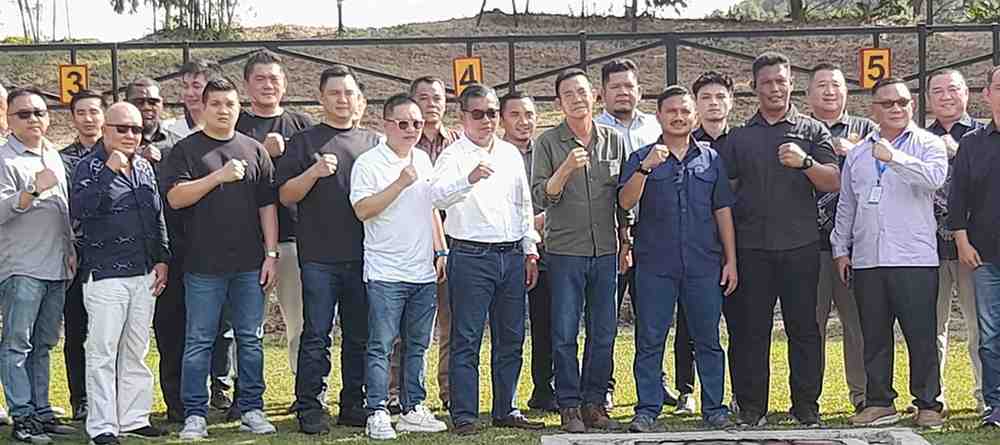 Anggota Komisi I DPRD Batam Apresiasi Dedikasi Danyonif 10 Marinir dalam Pisah Sambut di Pulau Setokok