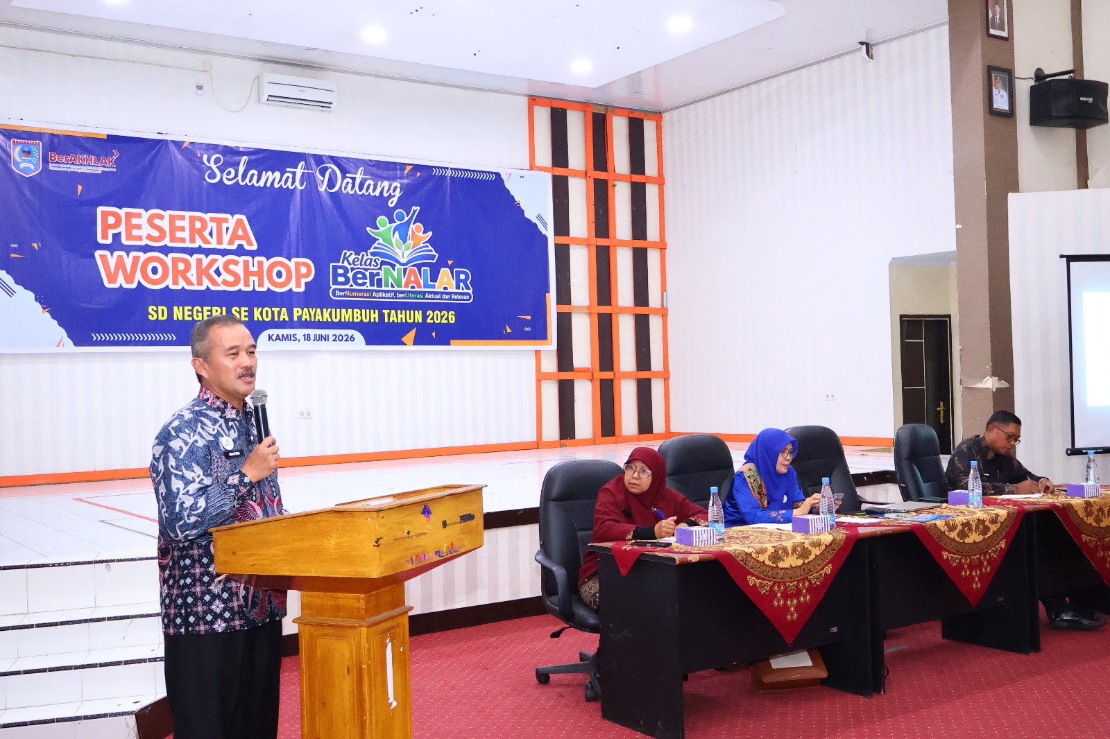 Pemkot Payakumbuh Luncurkan Program Kelas BerNALAR, Guru SD Dibekali Modul Literasi-Numerasi Kontekstual