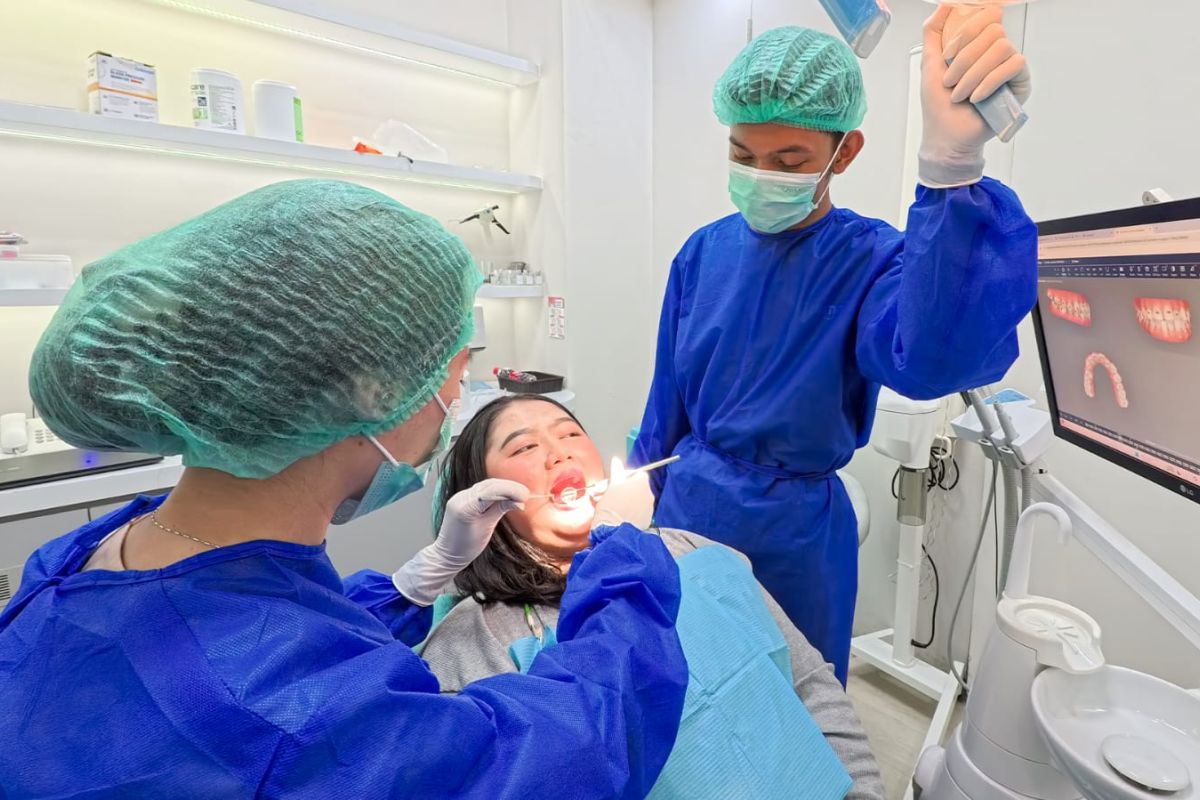 Dokter Gigi Ingatkan Pemeriksaan Menyeluruh Kunci Utama Cegah Masalah Gigi dan Mulut