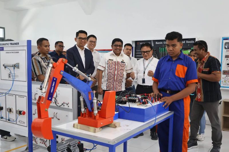 Bupati Sumba Timur Dorong Kolaborasi Pendidikan Vokasi dan Dunia Kerja Lewat Kelas Sumba Manis