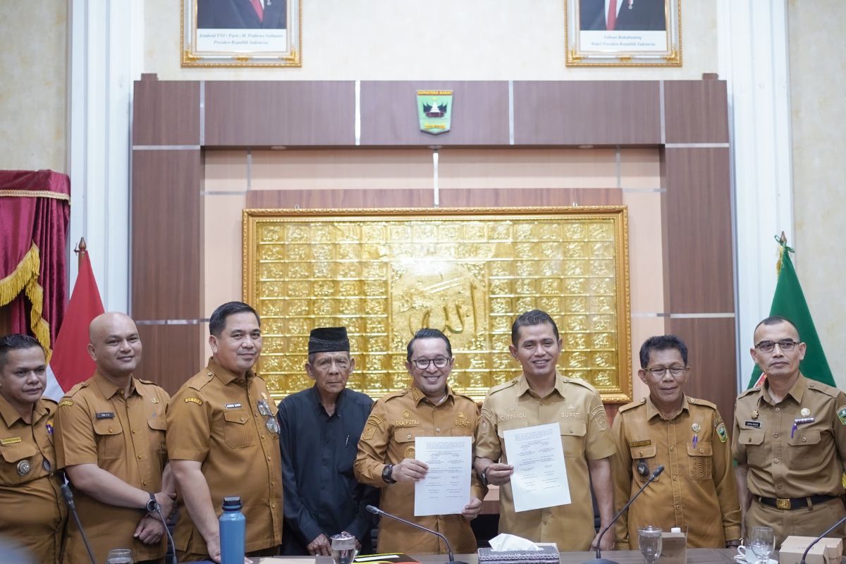Pemkab Solok dan Tanah Datar Sepakati Penyelesaian Batas Wilayah Lewat Kemendagri, Bawa Dokumen Pendukung