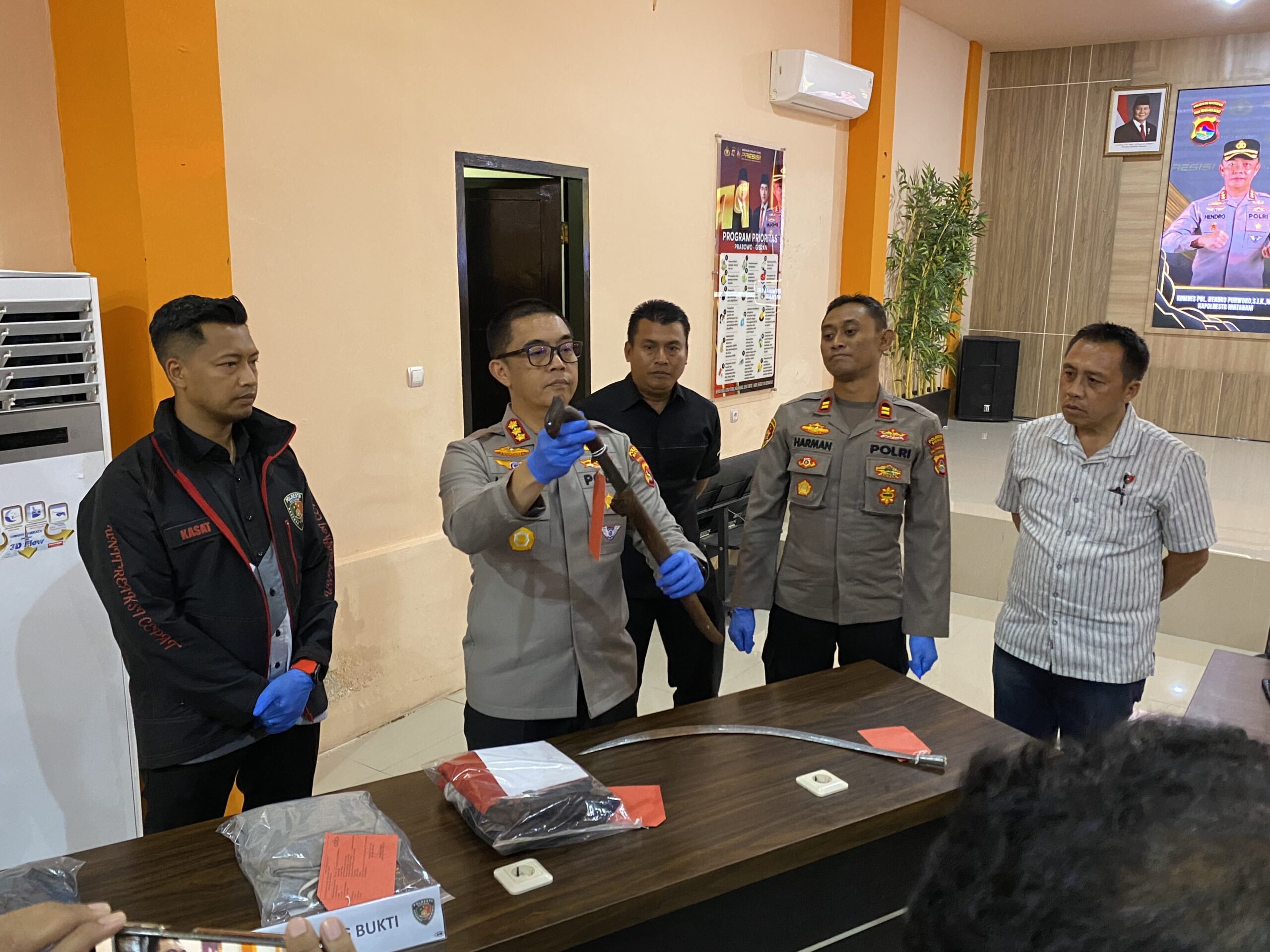 Polresta Mataram Tangkap 5 Pelaku Pembacokan di Jalan Udayana, Korban Pelajar Salah Sasaran