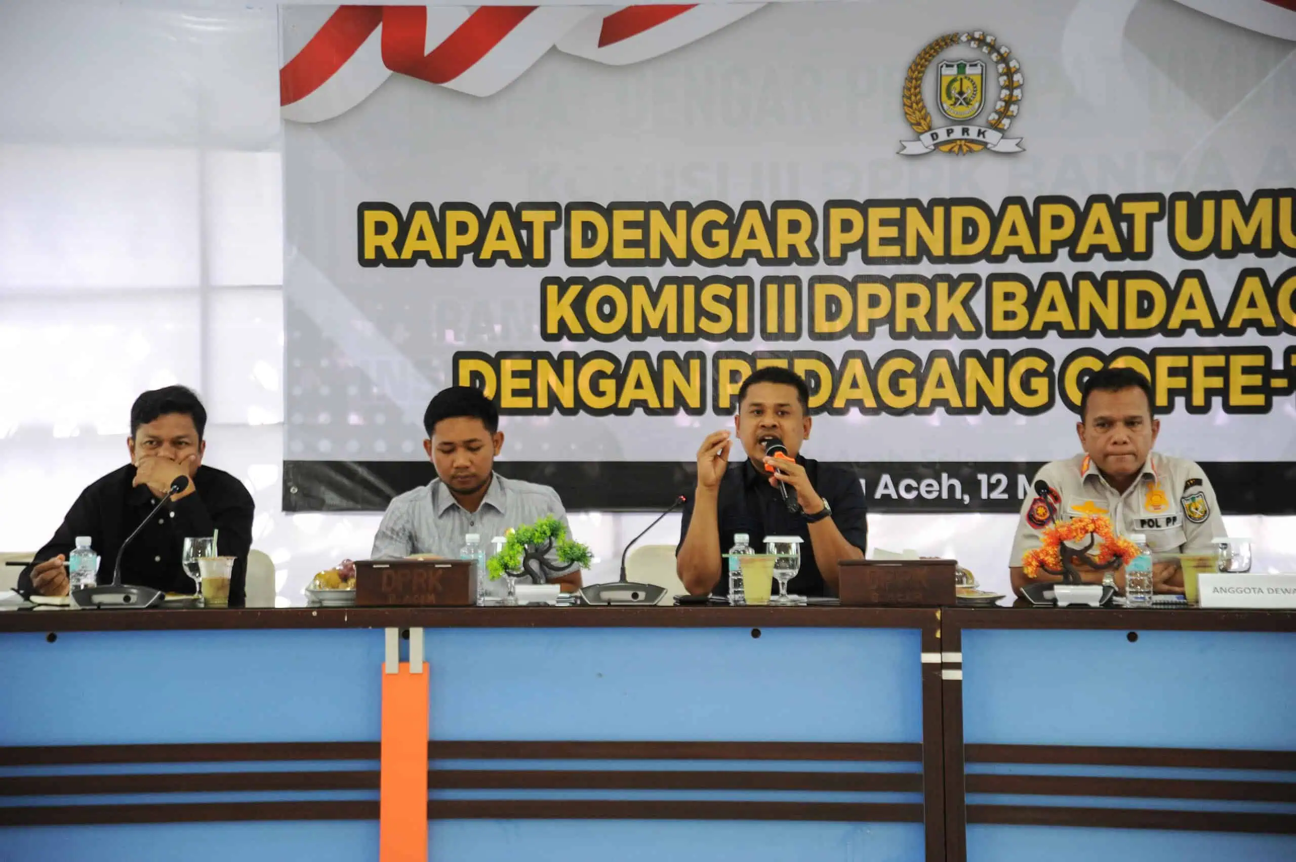 Pedagang Coffee Truck Datangi DPRK Banda Aceh, Komisi II Minta Zonasi PKL Ditinjau Kembali Sebelum Lebaran Idul Adha