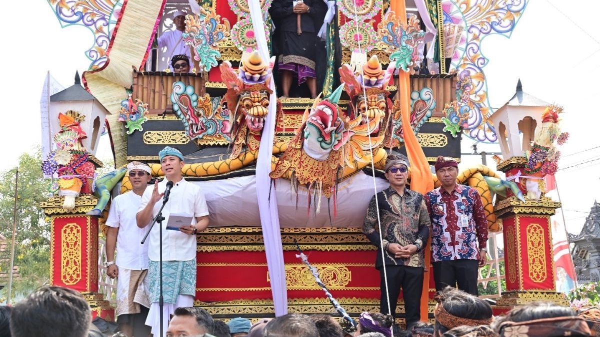 Ngaben Massal Balinuraga Diikuti 270 Sawa, Bupati Lampung Selatan Sebut Simbol Persaudaraan dan Gotong Royong
