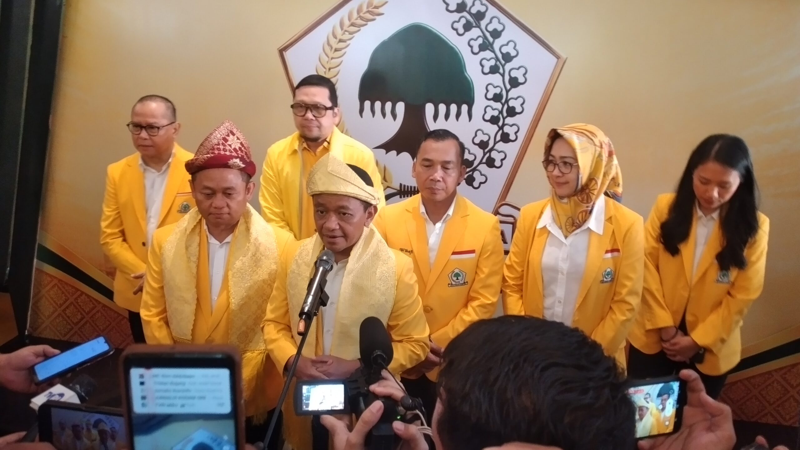 Menteri ESDM Bahlil Dorong Warga Sumsel Jadi Tuan di Negeri Sendiri, UMKM dan Koperasi Diprioritaskan Kelola Tambang