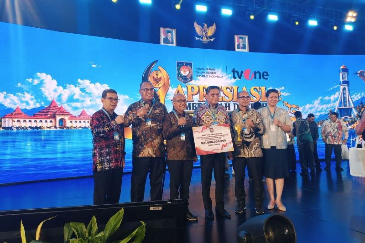 Pemkot Ambon Tambah 8 Truk Sampah, Benahi TPS hingga TPA Mulai Tahun Ini