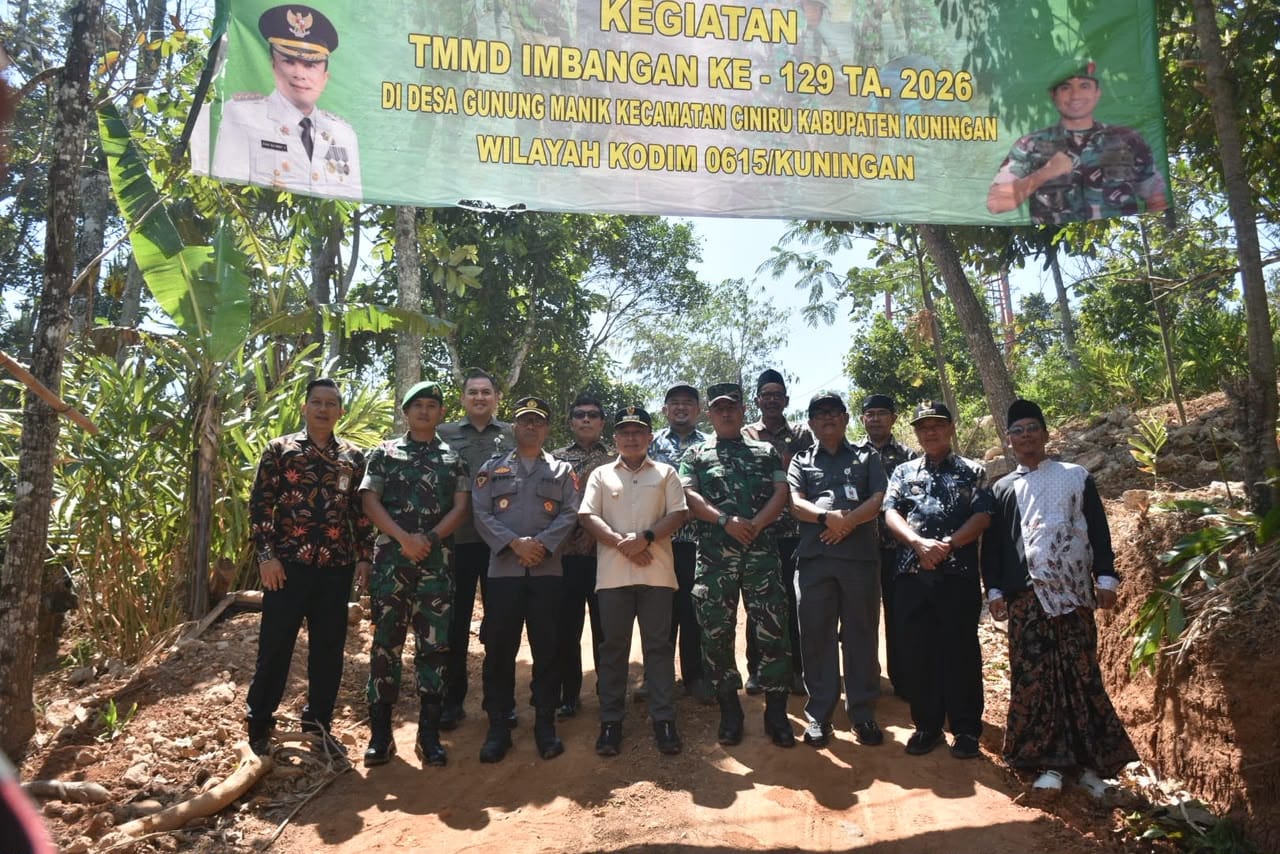 TMMD ke-129 di Kuningan Bangun Jalan Rabat Beton 820 Meter, Buka Akses ke Curug Payung dan Bumi Perkemahan Ciputri