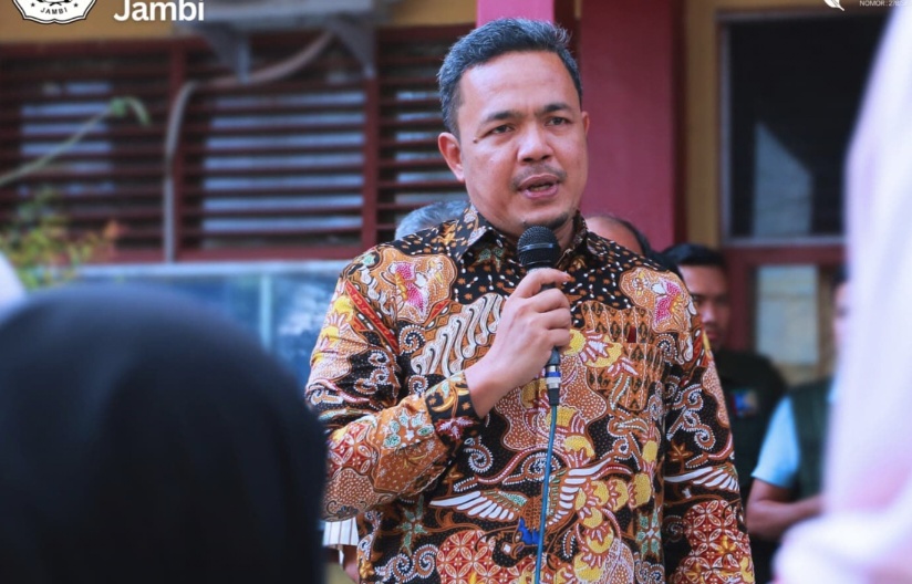 25 Mahasiswa UM Jambi Diberangkatkan ke KKNMAS Nasional 2026 di Malang, Rektor Beri Pesan Khusus