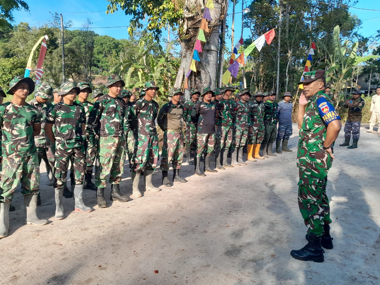 Empat Sasaran Fisik TMMD ke-129 di Desa Cukil Semarang Mulai Dikerjakan, dari Cor Jalan hingga Pelayanan Kesehatan