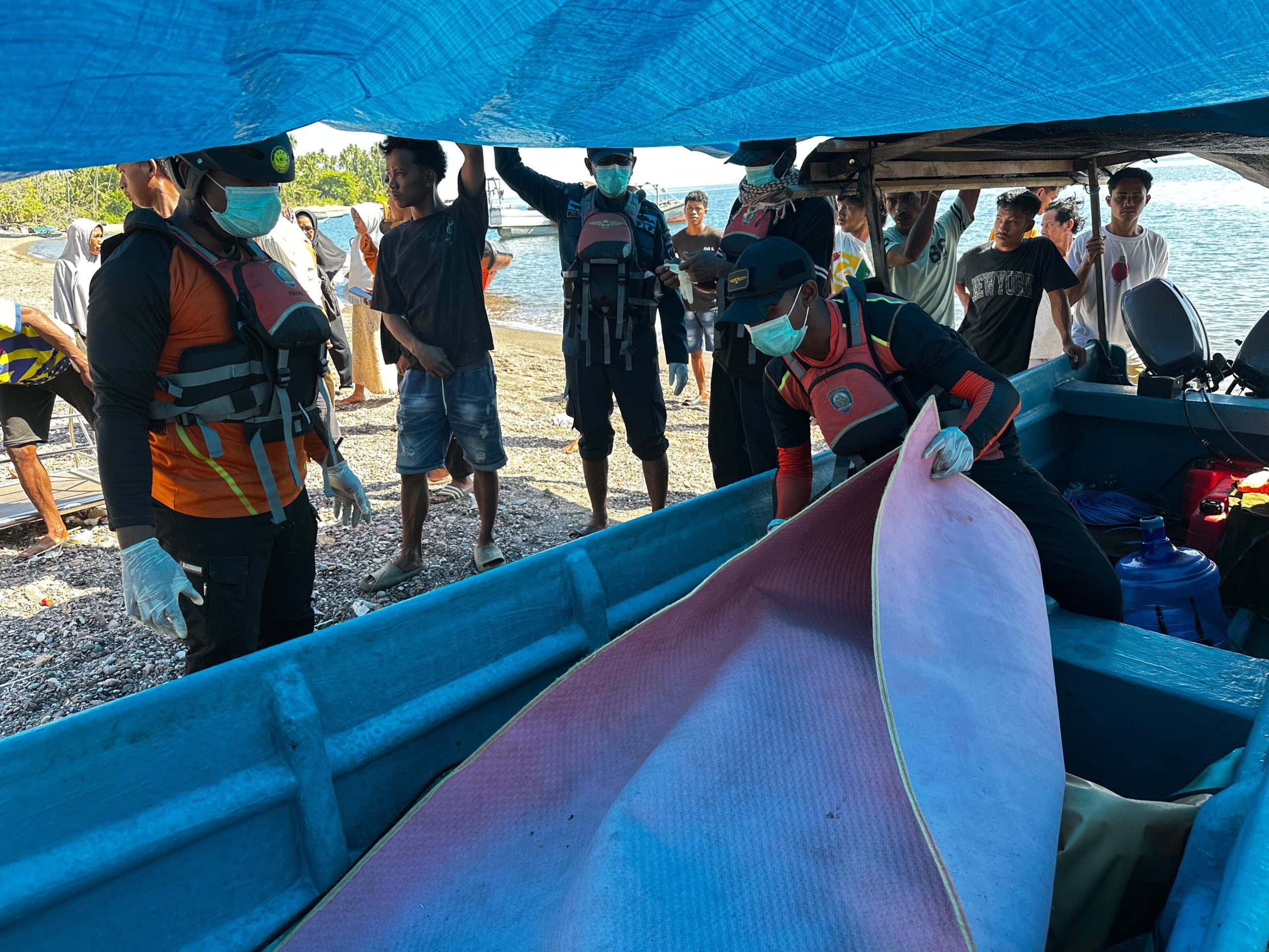 Tim SAR Temukan Nelayan Tedy Empesa Meninggal Usai Longboat Bertabrakan di Perairan Taliabu, 4 Hari Pencarian