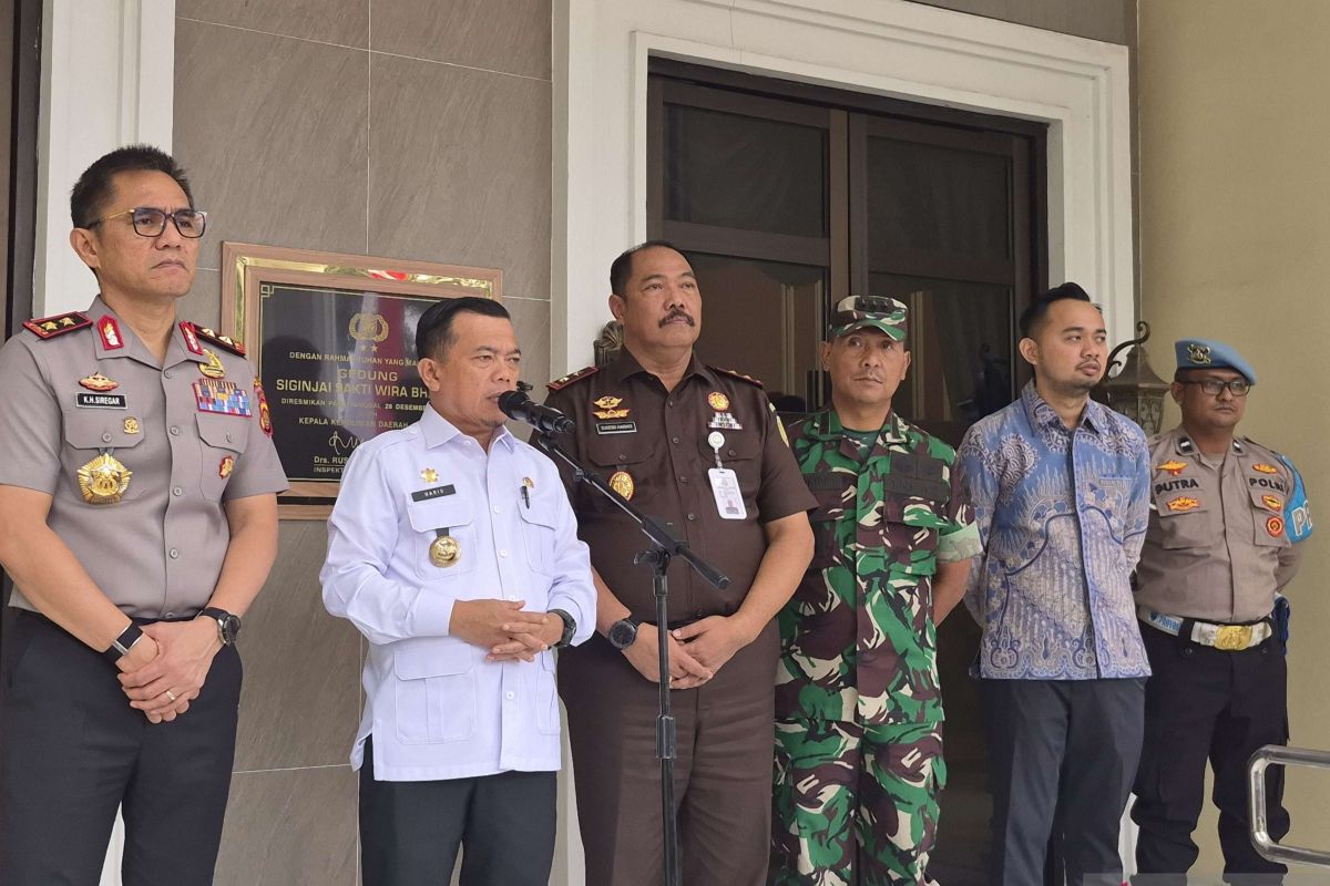 Gubernur Jambi Beri Pilihan Anggota Geng Motor Masuk Sekolah Rakyat, 24,5 Persen Remaja Alami Krisis Figur Ayah