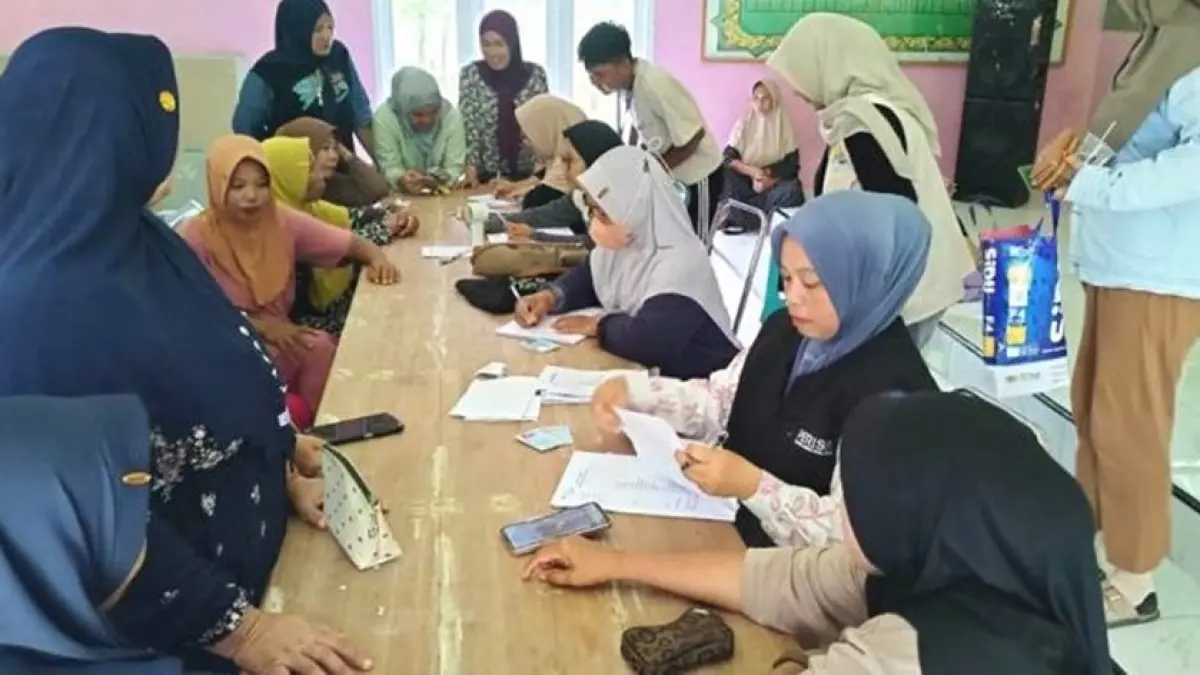 Lebih dari 100 Warga Botutonuo Serbu Kantor Desa, Program BPJS Ketenagakerjaan Diskon 50 Persen Disambut Antusias