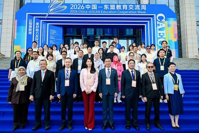 Indonesia Usulkan Program Belajar AI ke China, Sekjen Dikti Sebut Guizhou Model Pemerataan Teknologi Digital