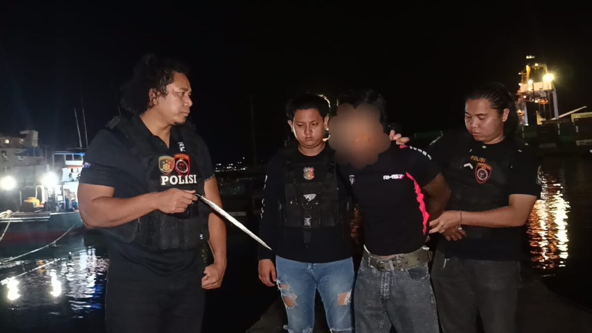 Tim Tarsius Polres Bitung Amankan Pria Bawa Badik di Aertembaga, Buang Sajam ke Laut Saat Lihat Patroli