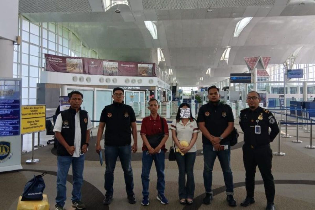 Imigrasi Belawan Deportasi WNA Kamboja ke Kualanamu, Overstay 149 Hari Kena Cekal 5 Tahun