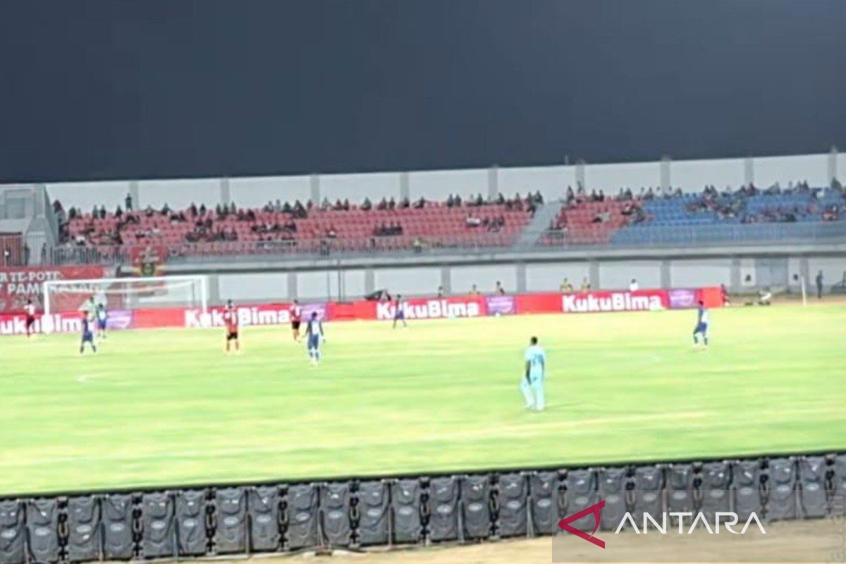 Madura United Bungkam Persijap Jepara 2-0 di Laga Perdana Super League, Dua Gol Dimitar Mitkov