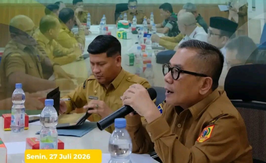 Wakil Bupati Labuhanbatu Selatan Pimpin Rapat Pembentukan Panitia HUT ke-81 RI, Dua Pelajar Dilepas sebagai Paskibraka Provinsi