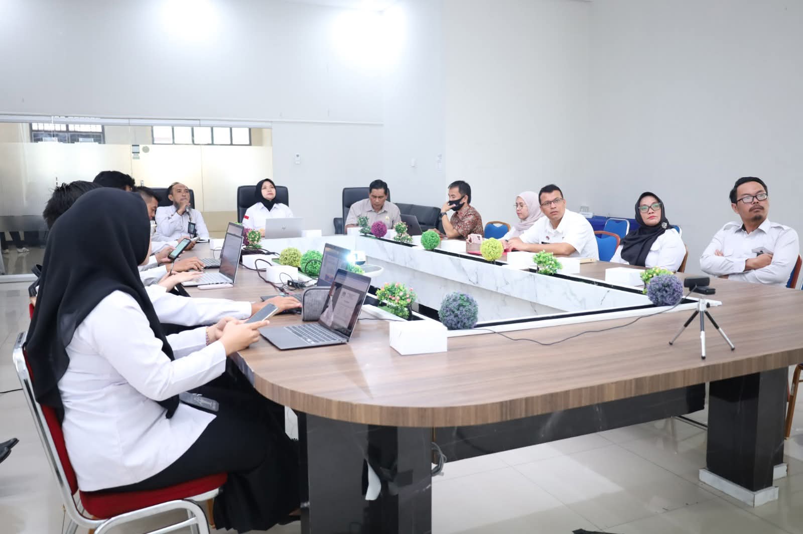 Kanwil Kemenkum Jambi Rampungkan Kajian 10 Perda Hukum Adat, BPHN Minta Sanksi Adat Selaras PP 55 Tahun 2025