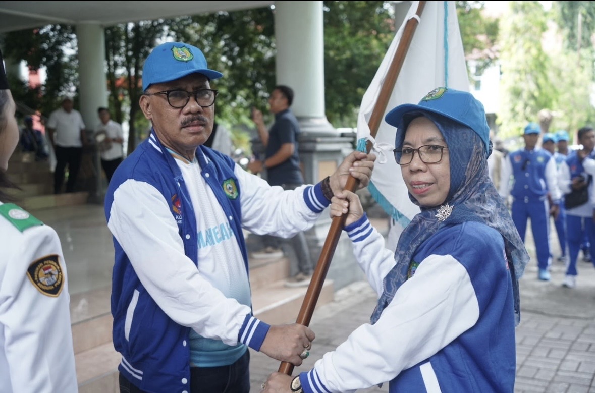 Bupati Halmahera Barat Lepas 220 Atlet ke Porprov V Maluku Utara, Target Bukan Sekadar Medali