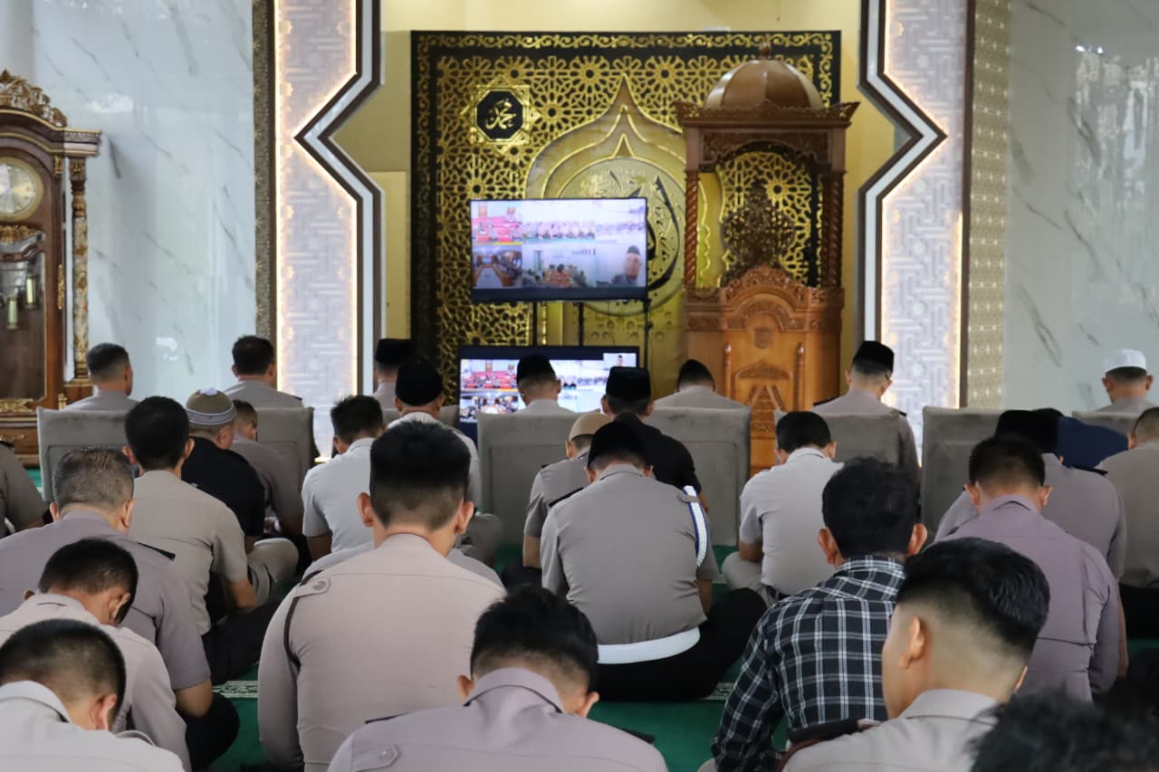 Kapolda Bengkulu Ikuti Binrohtal Virtual Bareng Ribuan Personel, Tekad Bentengi Diri dari Penyalahgunaan Wewenang