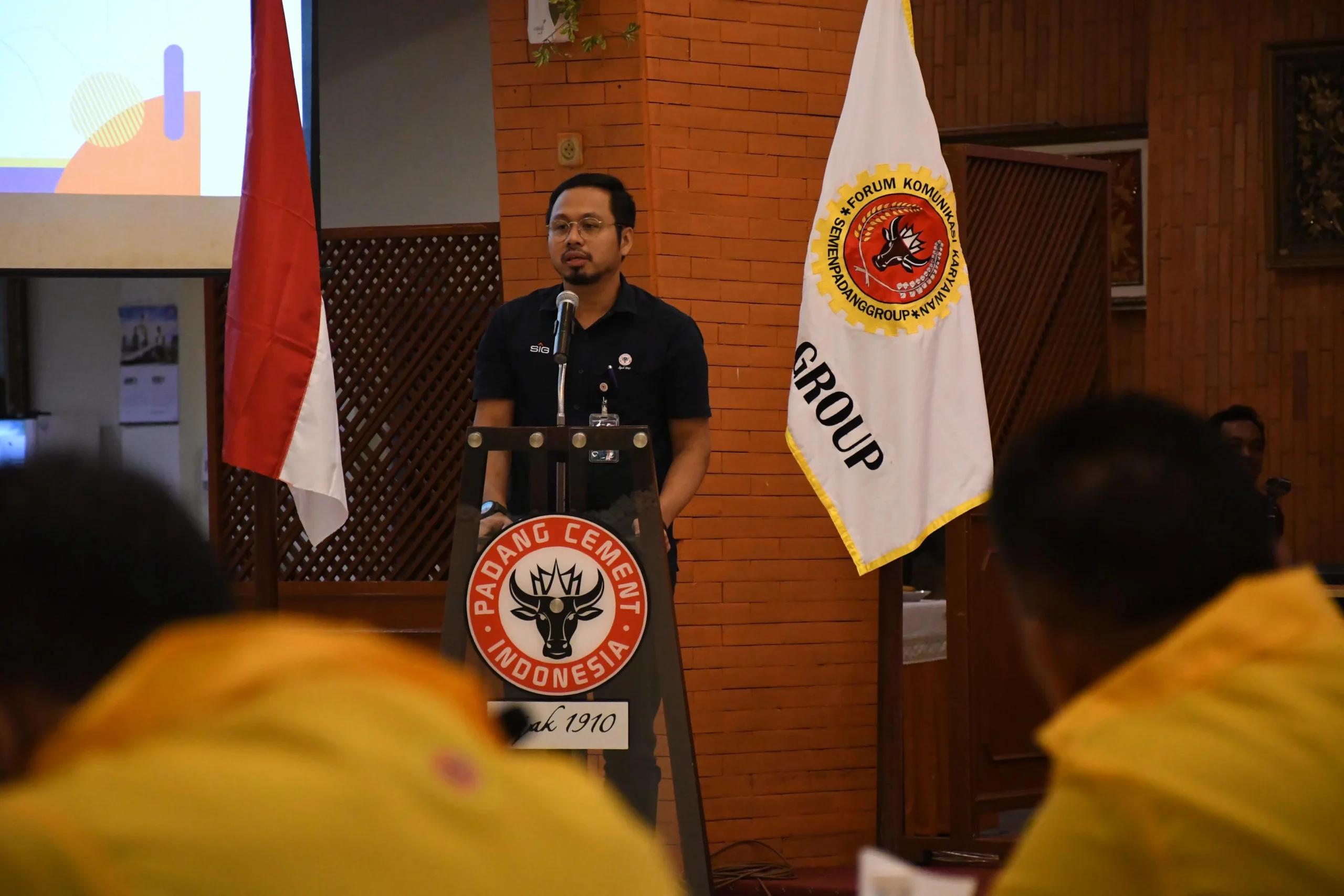 Semen Padang FC Umumkan Struktur Manajemen Baru untuk Liga 2 2026/2027, Freddo Syukri Jabat Direktur Keuangan