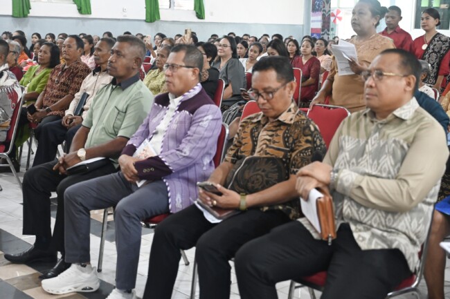 Bupati Kupang Yosef Lede Dorong Pengelolaan Pertanian Hulu-Hilir: Hasil Kupang Timur Disebut 
