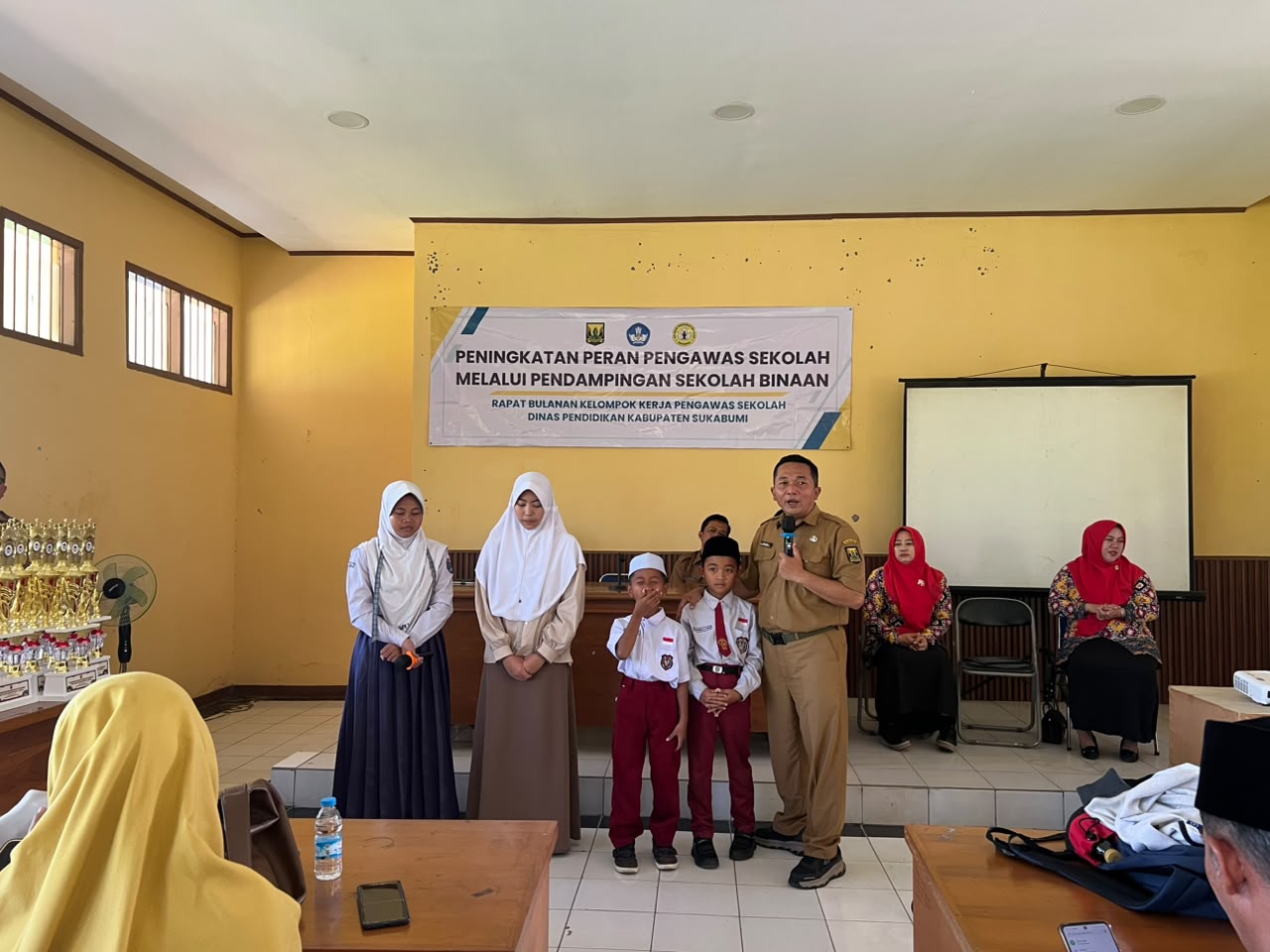 Disdik Kabupaten Sukabumi Larang Sekolah Jual Seragam dan Buku saat MPLS 2026, Pengadaan Mandiri Orang Tua