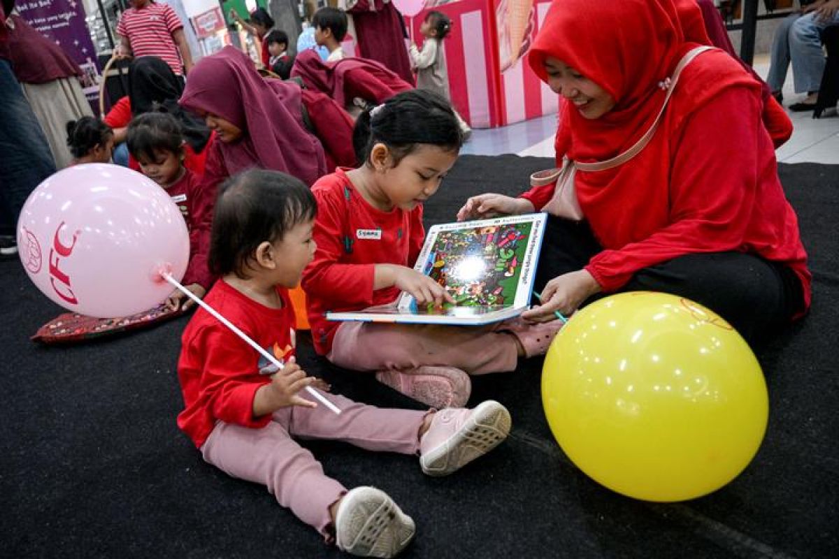 Festival Kampung Dongeng di Tangerang Ajak Anak dan Keluarga Main Tradisional, Peringati Hari Keluarga Sedunia
