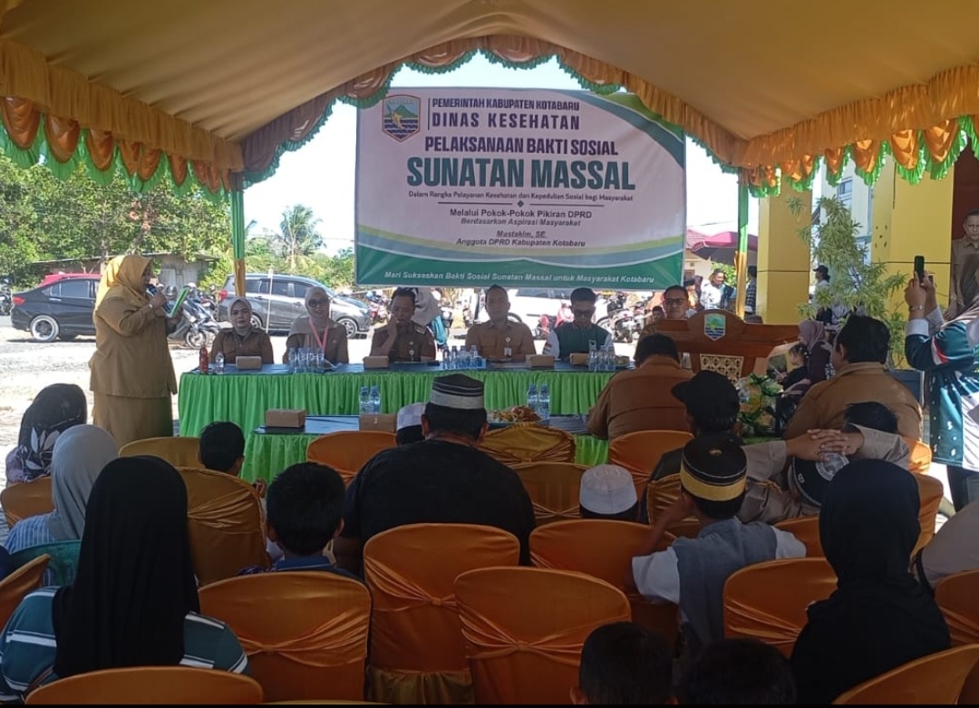 Anggota DPRD Kotabaru Mustakim Fasilitasi Khitanan Massal Gratis untuk 50 Anak di Sigam, Akomodasi Aspirasi Warga Saat Reses