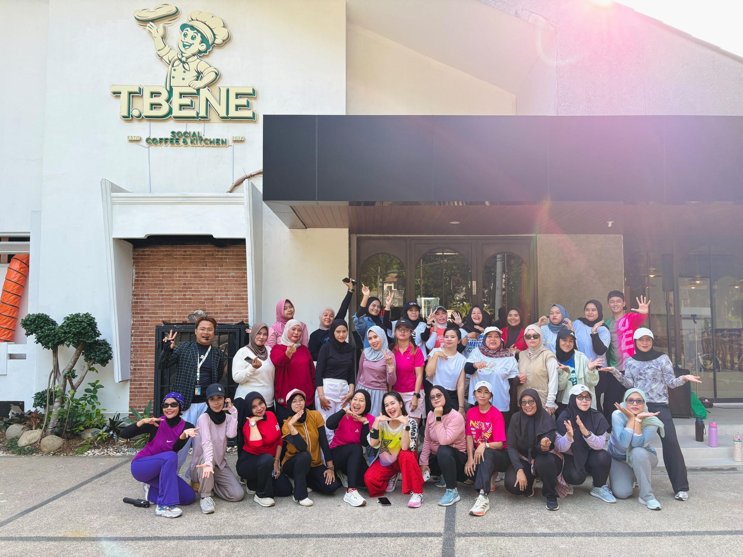 Move, Sweat & Smile: Zumba Akhir Pekan di Tbene Bogor Satukan Olahraga, Kuliner, dan Ruang Komunitas