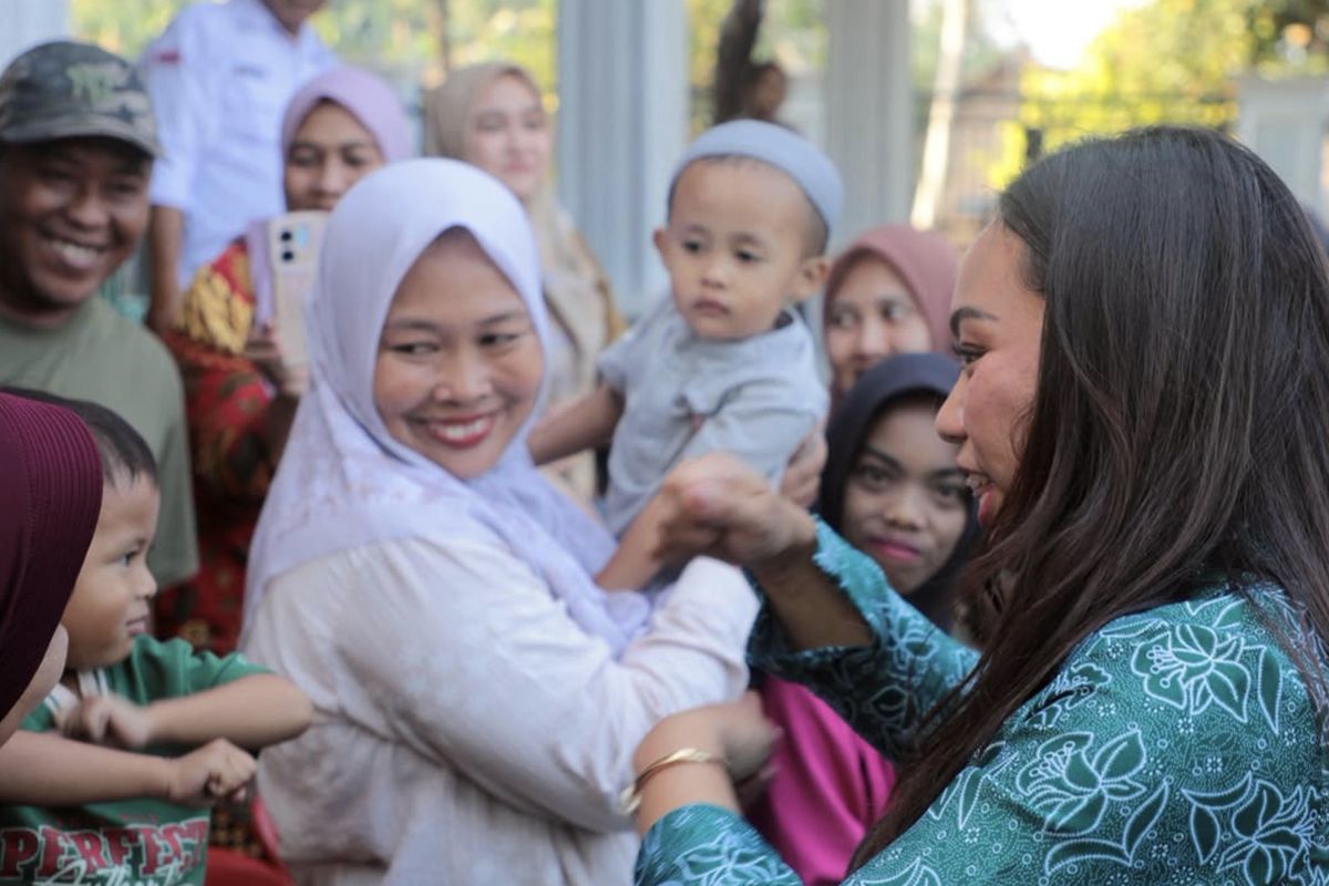 TP PKK Lampung Selatan Salurkan Bantuan Gizi untuk 10 Anak, Tekankan Pola Asuh Kunci Cegah Stunting