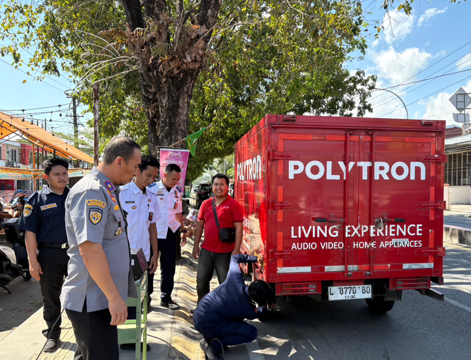 Dishub Takalar Gelar Pemeriksaan Emisi Gas Buang di Jalan Poros, Puluhan Kendaraan Dihentikan untuk Uji Kadar Polusi