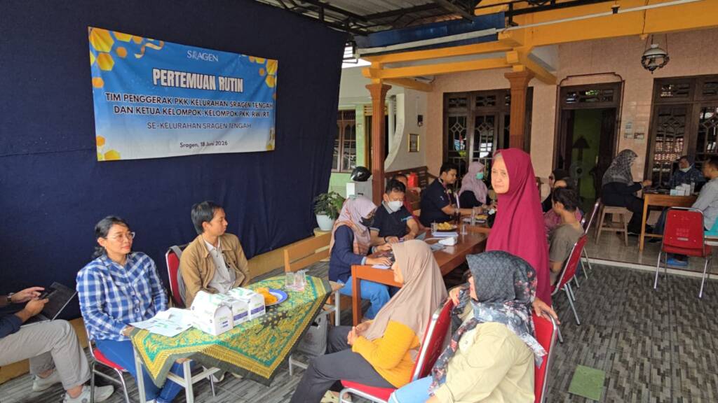 Polusi Langes PG Mojo Sragen Bikin Warga Batuk dan Mata Perih, Posko Kesehatan Gratis Dibuka di Cantel Wetan