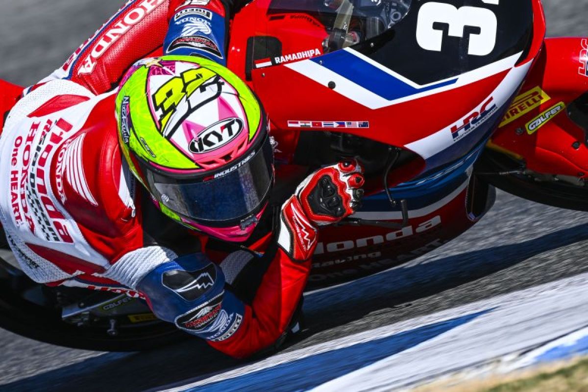 Pembalap Sleman Kiandra Ramadhipa Start Kelima di Moto3 Junior Aragon, Incar Posisi Tiga Besar