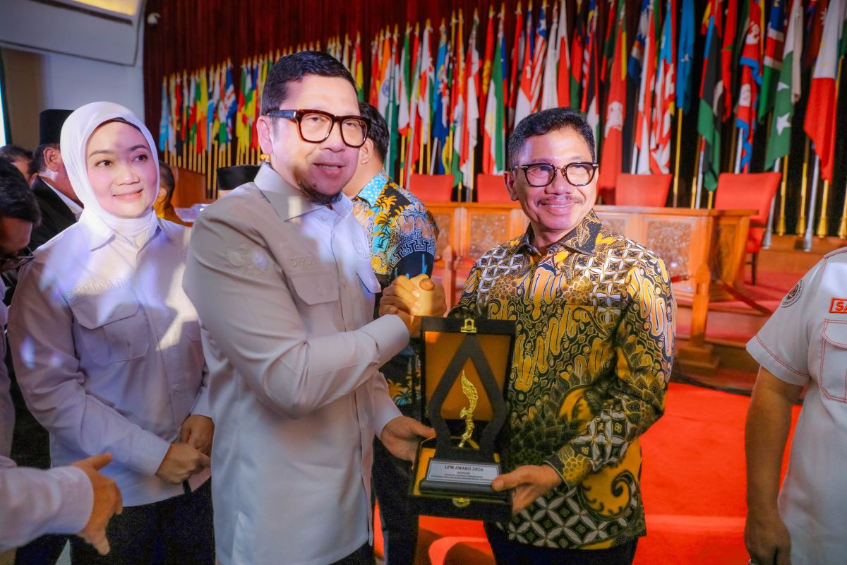 Kota Tangerang Raih LPM Award 2026, Wali Kota Sachrudin: Keberhasilan Pembangunan Tak Hanya Soal Infrastruktur Fisik