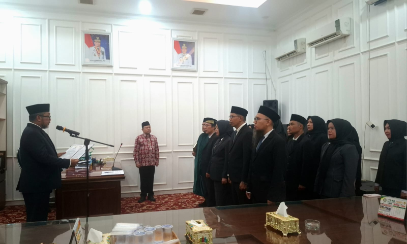 Sekda Jambi Sudirman Lantik 13 Pejabat Fungsional, Eks Kaban BRIDA Sri Argunaini Beralih Jadi Perencana Ahli Utama