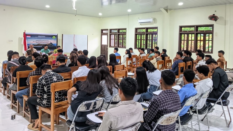 Dosen Undana Kupang Dorong Mahasiswa Bangun Jaringan Belajar Berbasis Komunitas, Ijazah Bukan Segalanya