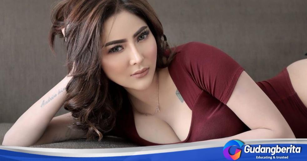 Selebgram Ayu Aulia Balik Serang Bupati Bintan Roby Kurniawan, Tuding Tak Transparan soal Isu Pribadi
