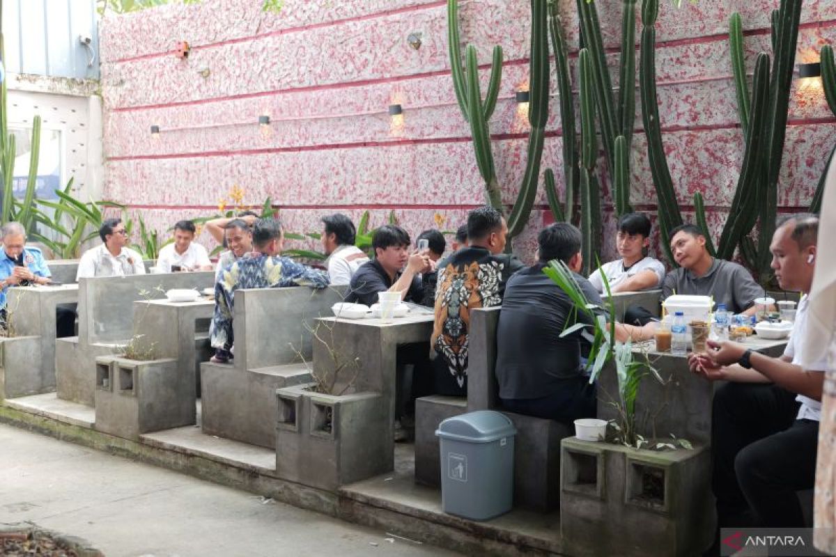 Polda Sumsel Buka Kafe Buruh Presisi Perdana di Indonesia, Dilengkapi Posko Industrial dan Ruang UMKM