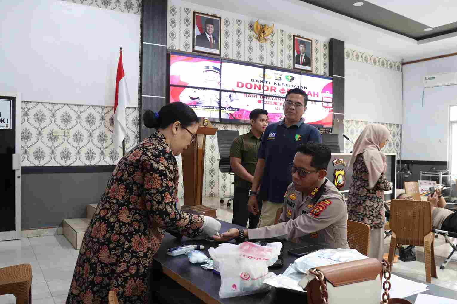 Polres Merangin Gelar Donor Darah, 37 Personel Sumbangkan Darah di Hari Bhayangkara ke-80