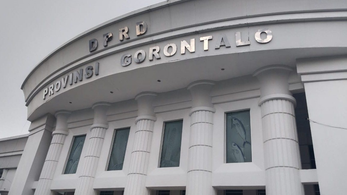 Komisi III DPRD Gorontalo Anggarkan Rp1,1 Miliar untuk 45 MacBook Air, Ini Penjelasan Ketua soal Status Aset Daerah