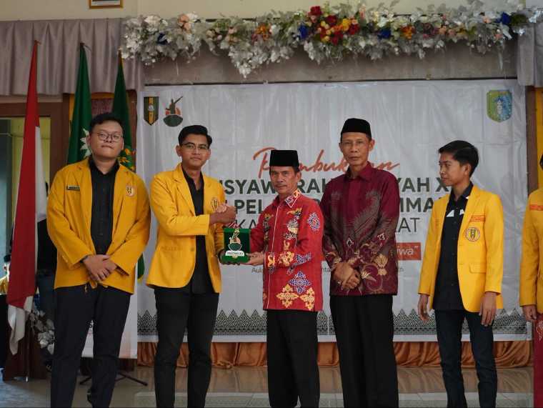 Bupati Sintang Buka Muswil XII Ikatan Pelajar Muhammadiyah Kalbar, Serukan Perang Melawan Narkoba