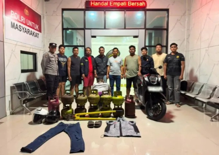 Polsek Sangatta Utara Ringkus Pencuri 18 Tabung LPG 3 Kg, Pelaku Dibekuk Berkat Rekaman CCTV dan Bekas Pembobolan