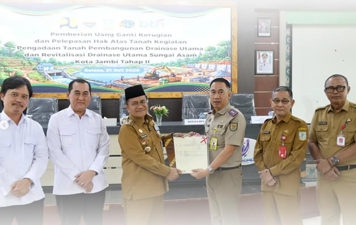 Proyek Drainase Sungai Asam Tahap II Kota Jambi: Puluhan Warga Terima Uang Ganti Rugi, Kantah Salurkan Dana Pembebasan Lahan
