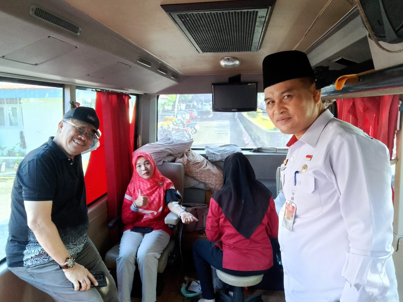 Sekda Herwan Antoni Tinjau Langsung Kondisi ASN Inspektorat Bengkulu, Ajak Donor Darah Usai Apel Pagi