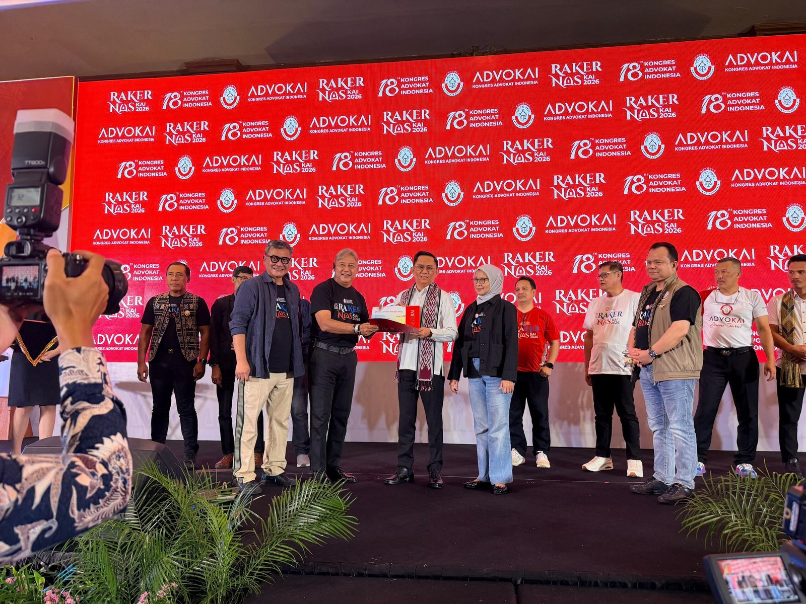 DPD KAI Sultra Sabet Dua Penghargaan Rakernas 2026: Advokasi Pro Bono Paling Aktif dan Rekrutmen Terbaik