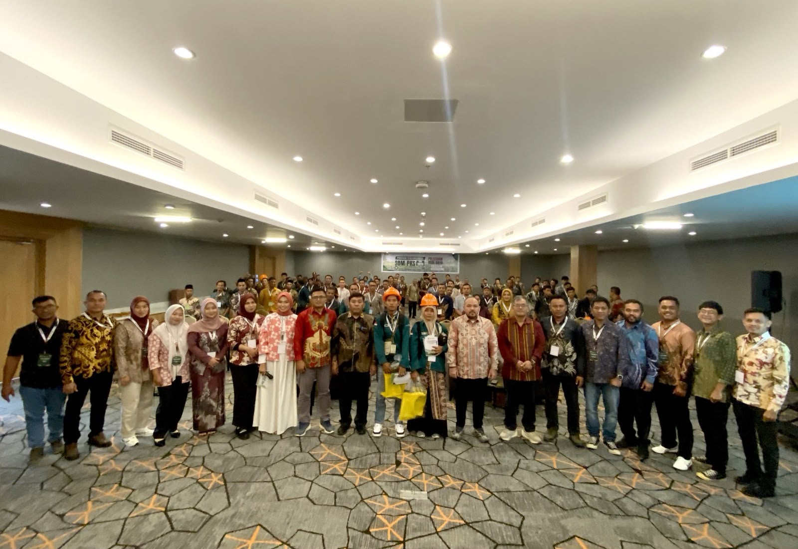 90 Pekebun Swadaya Aceh Singkil Ikuti Pelatihan Budidaya Sawit Berkelanjutan di Medan, Siap Jadi Agen Perubahan