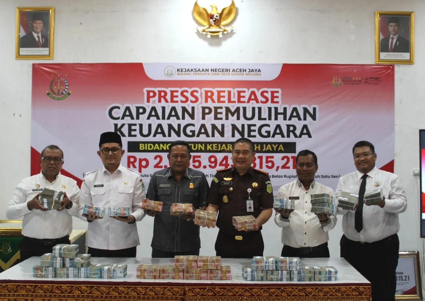 Kejari Aceh Jaya Pulihkan Keuangan Negara Rp2,05 Miliar, Dana Disetor ke Kas Daerah untuk Pembangunan
